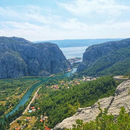 Apartament Green Valley Omiš Exteriér fotografie