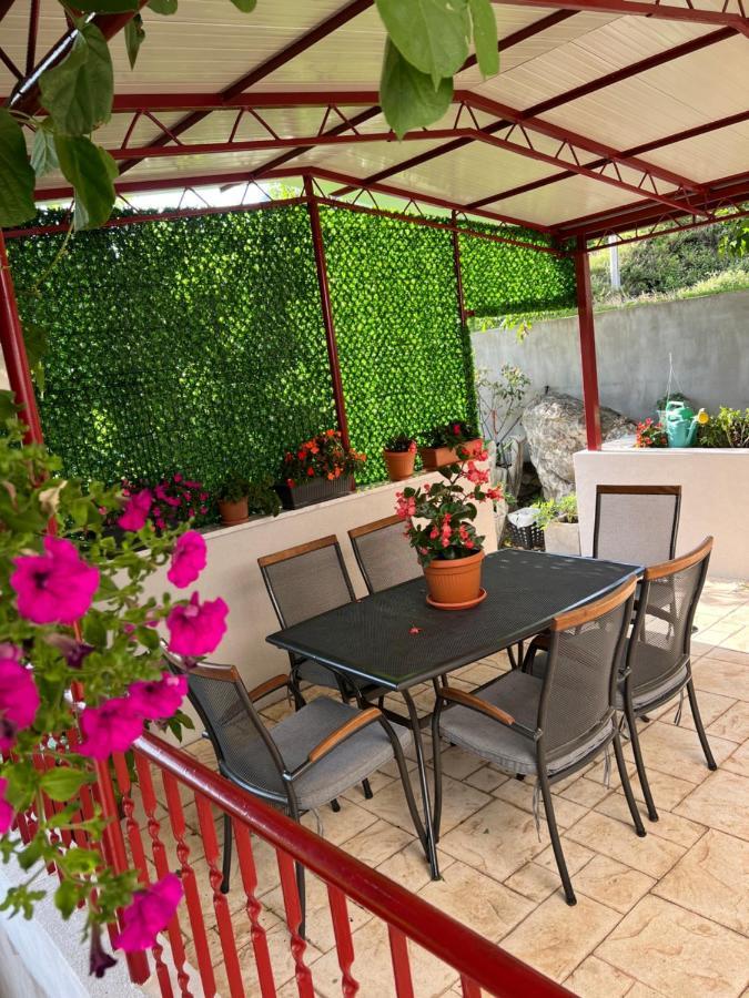 Apartament Green Valley Omiš Exteriér fotografie