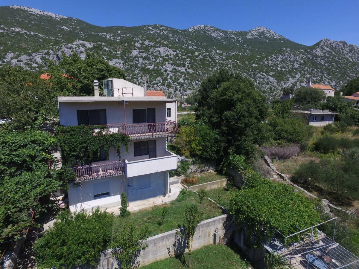 Apartament Green Valley Omiš Exteriér fotografie